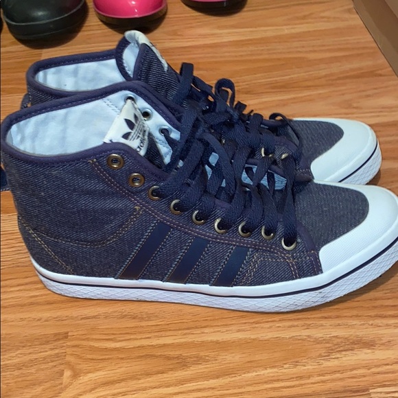 ADIDAS 💙⭐️authentic ⭐️ - Picture 1 of 9